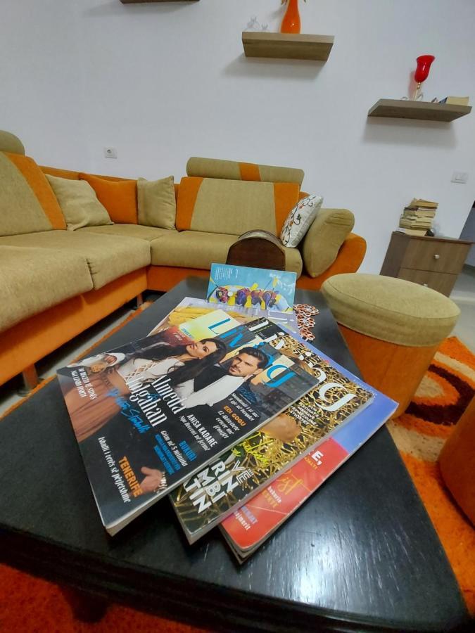 Hotel Kalemi Corovode Ngoại thất bức ảnh