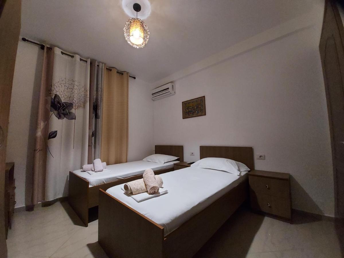 Hotel Kalemi Corovode Ngoại thất bức ảnh