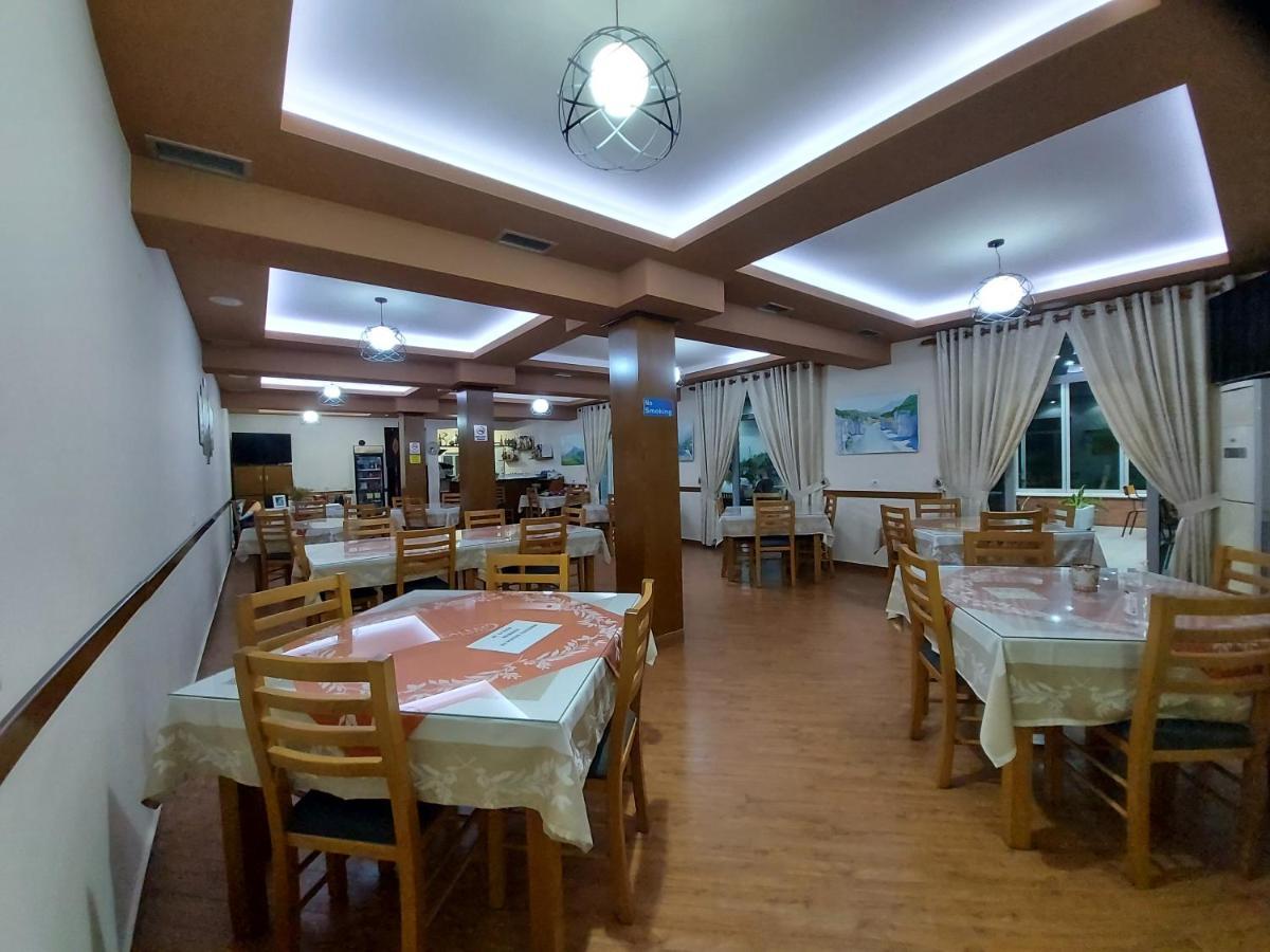 Hotel Kalemi Corovode Ngoại thất bức ảnh